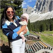 Patient and Supportive English Tutor (C1 Level)